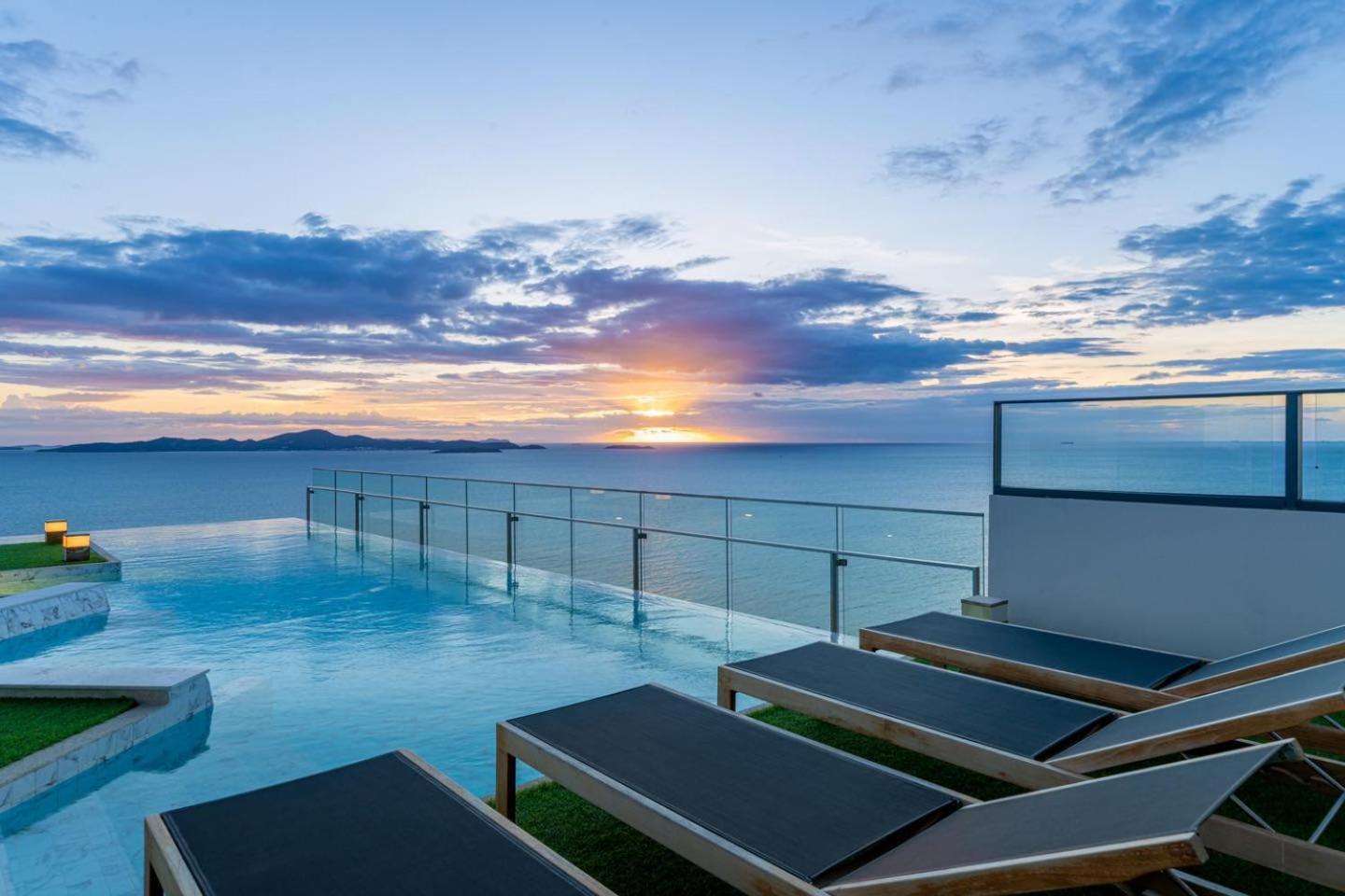 Apartment Luxury 2 Bed Sea View - Location